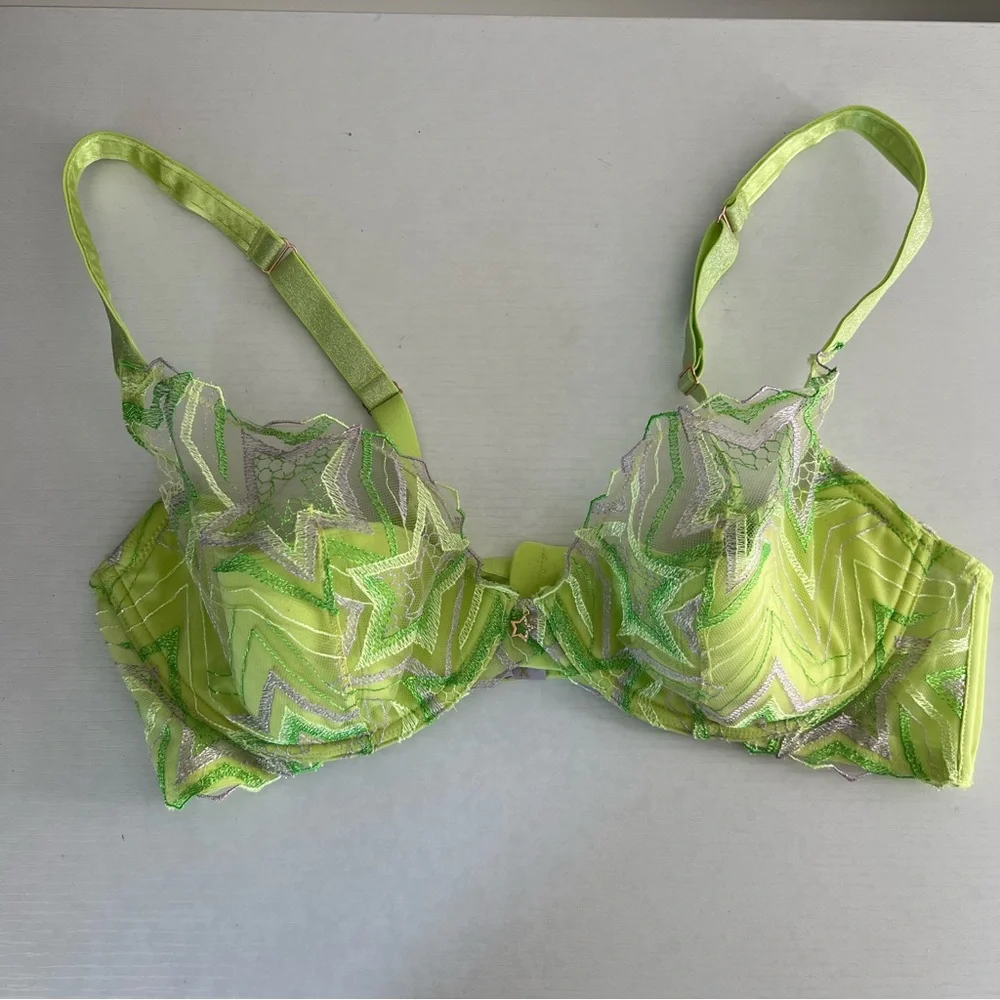 Savage X Fenty Shining Star lime green Embroidered Unlined Demi Bra size 38DD - Picture 4 of 12